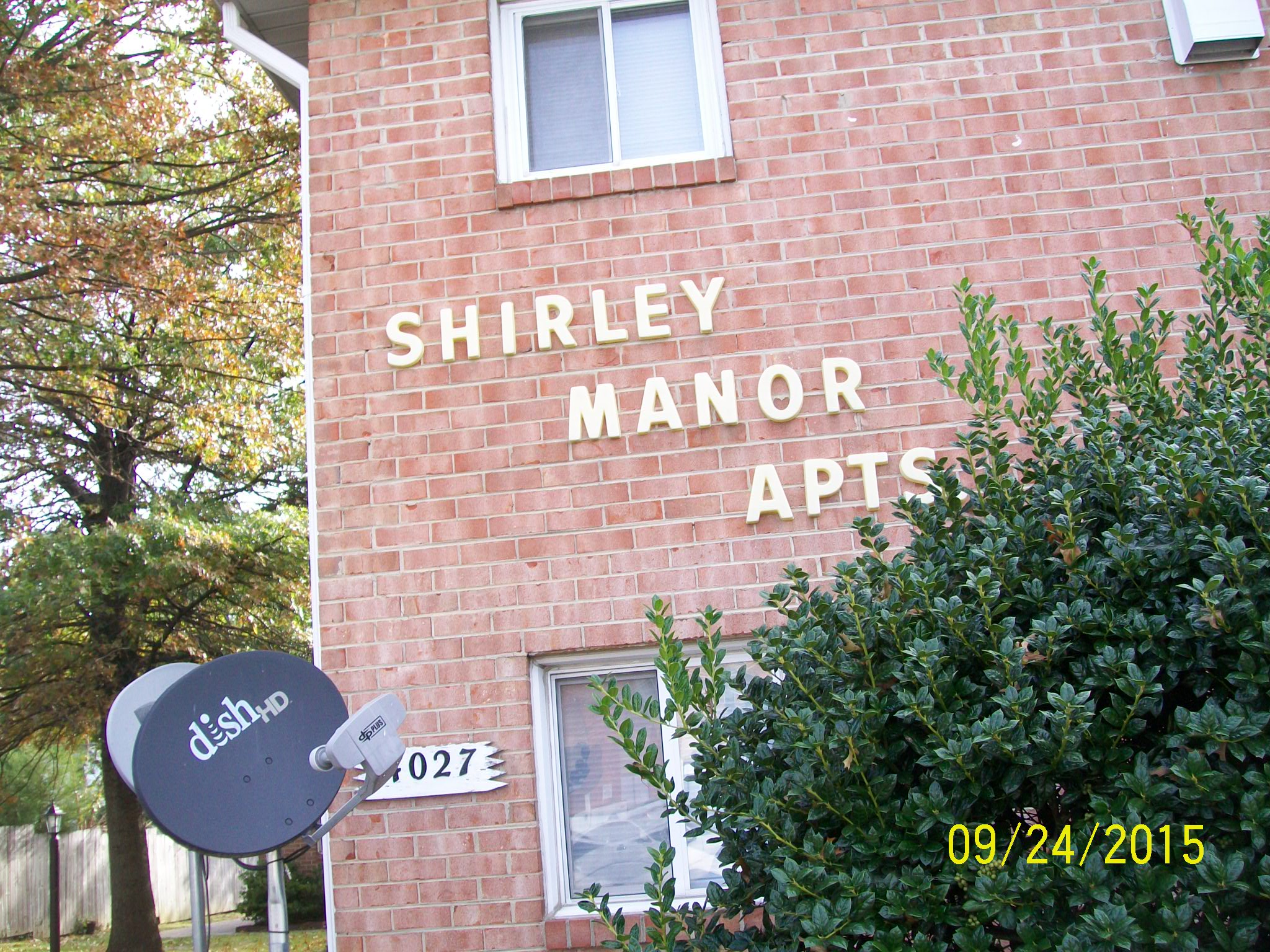 4027 MacArthur Ave. - 1