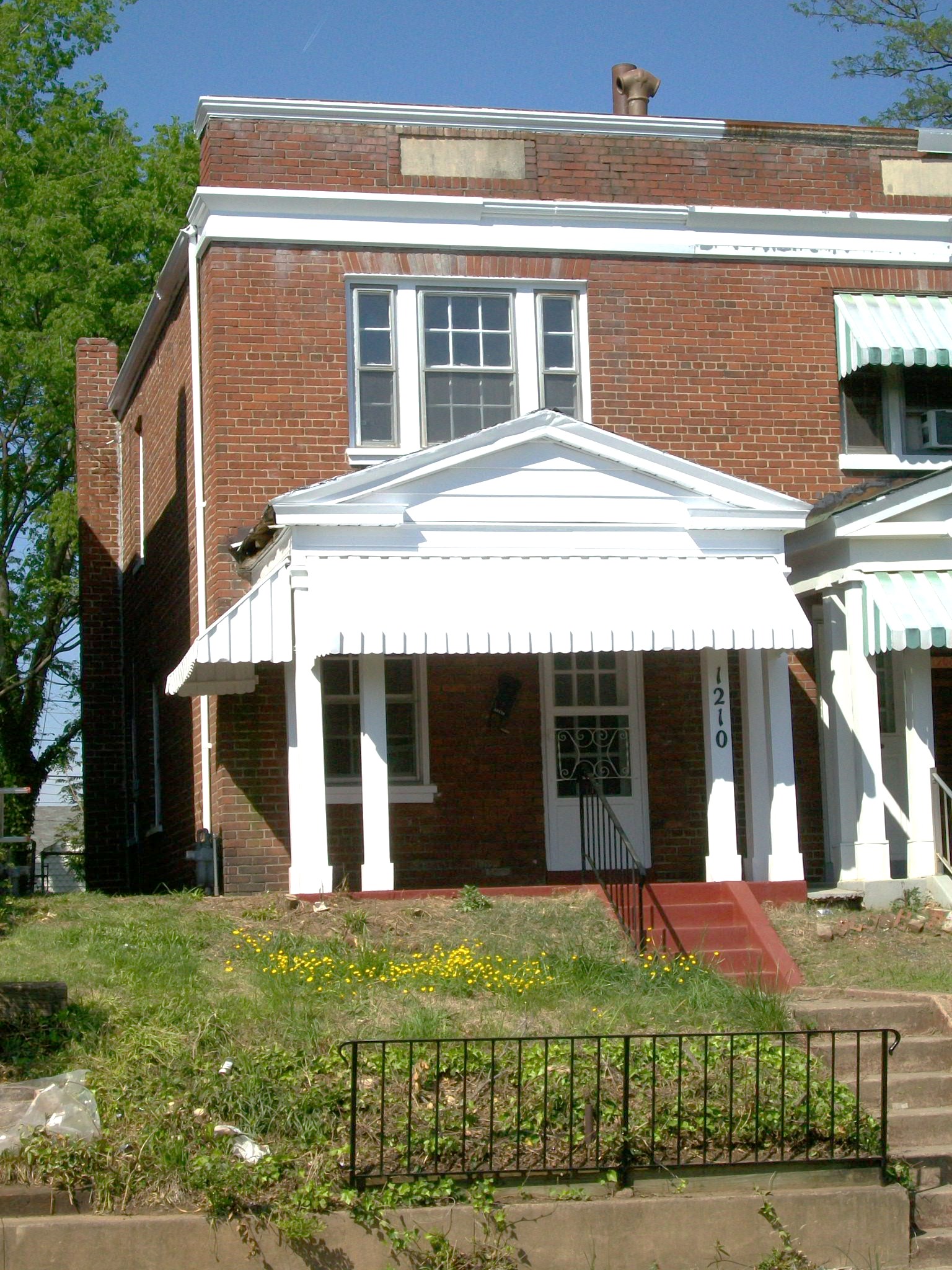 1210 Wallace St.