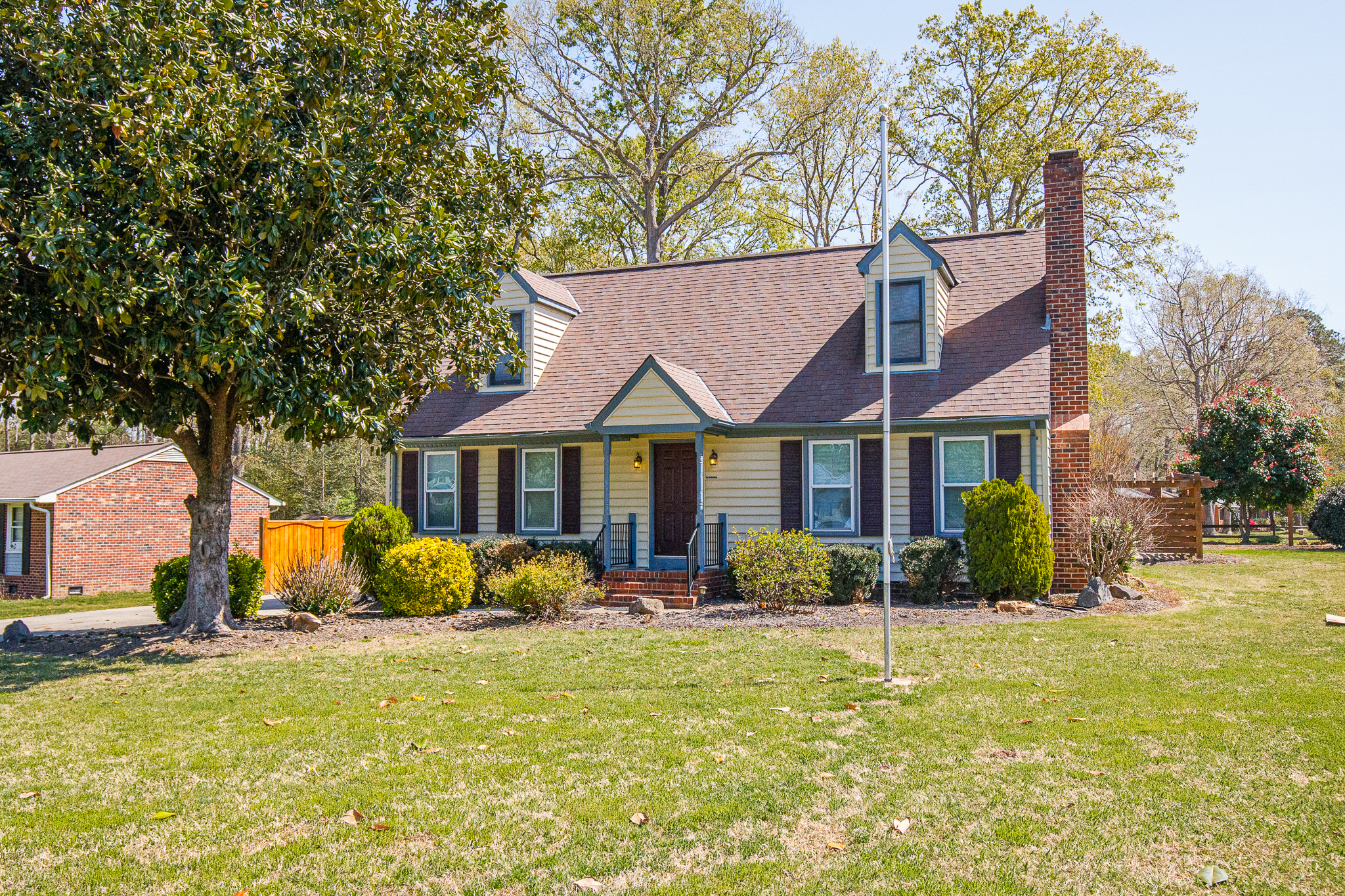 421 Evanrude Lane